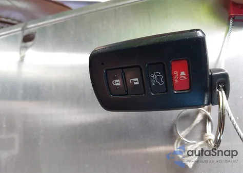 2019 Toyota Highlander Limited from USA, damaged, VIN 5TDYZRFH2KS370070